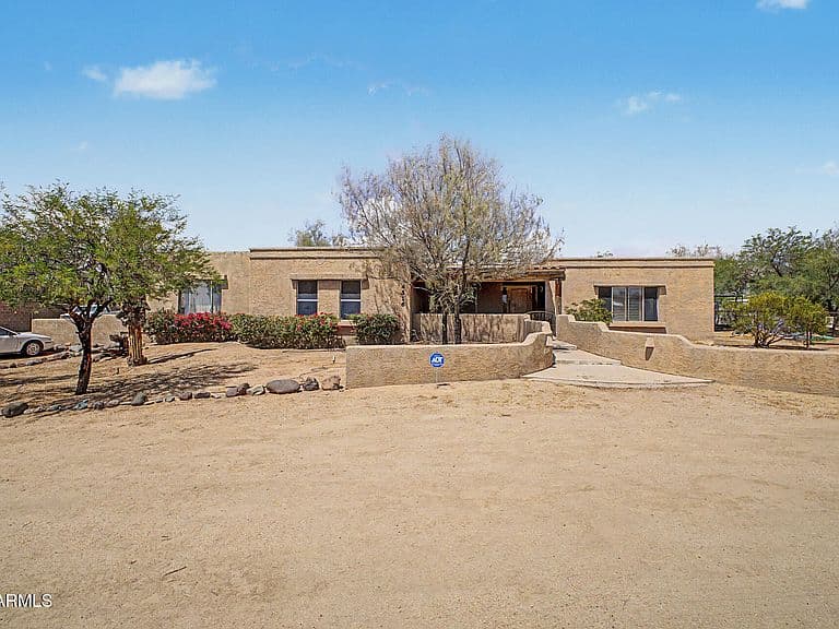 4516 E PINNACLE VISTA Drive photo 1