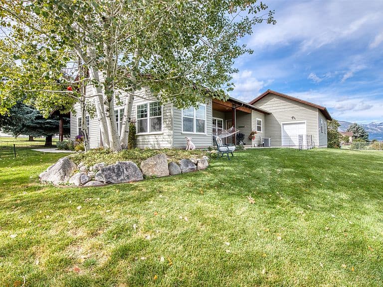 418 Lower Sky Way photo 2