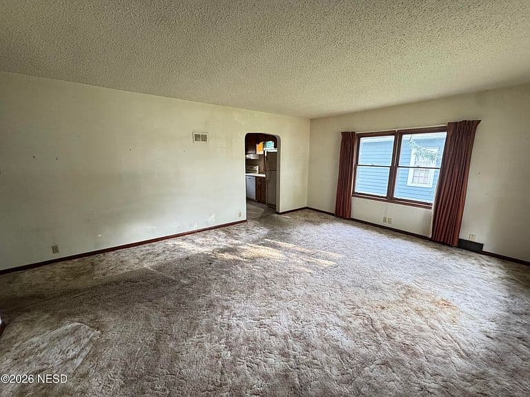 906 N Broadway photo 2