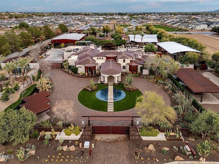 21423 S 147th St photo 2