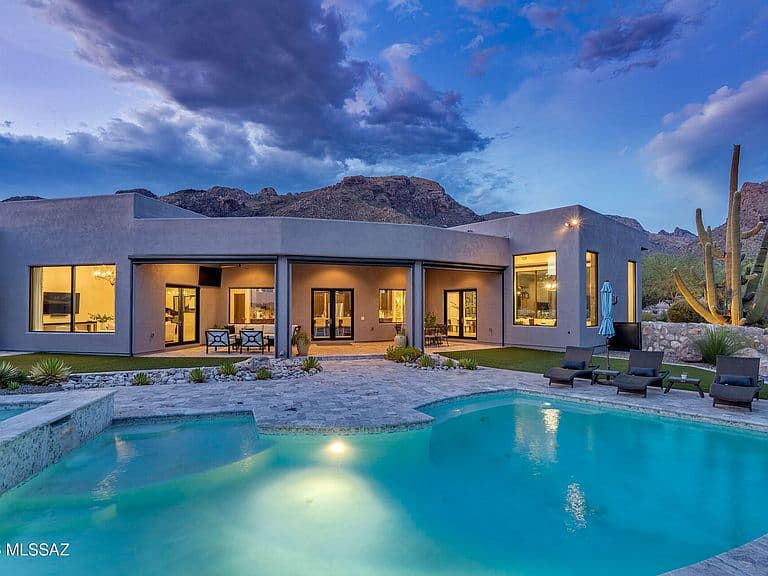 7993 N Pima Village Ct photo 1