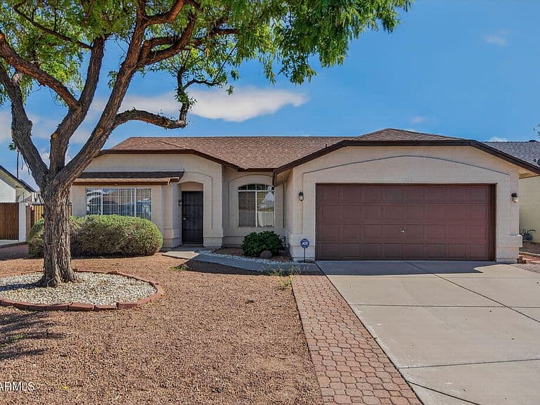 8935 W MCLELLAN Road photo 1