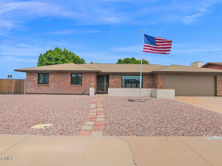 2814 E Huber Street photo 1