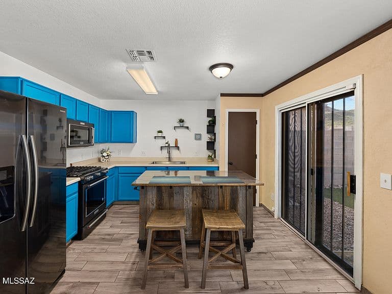3732 W Fenton Way photo 4