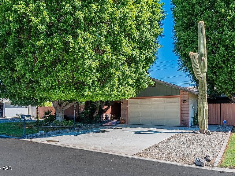 1173 S Angus Way photo 2