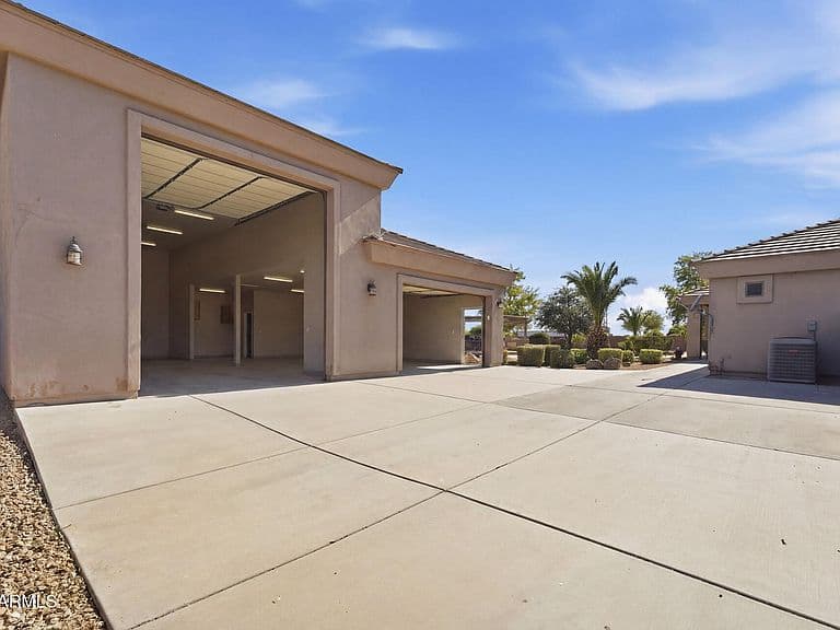 25747 W BLUE SKY Way photo 3