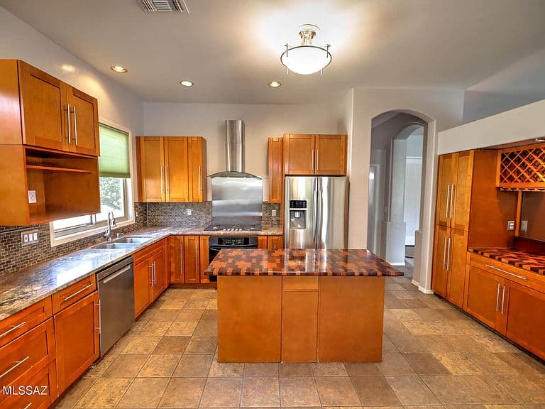 7683 W Talavera Way photo 3