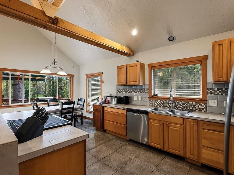 2206 Gypsy Bay Rd photo 3