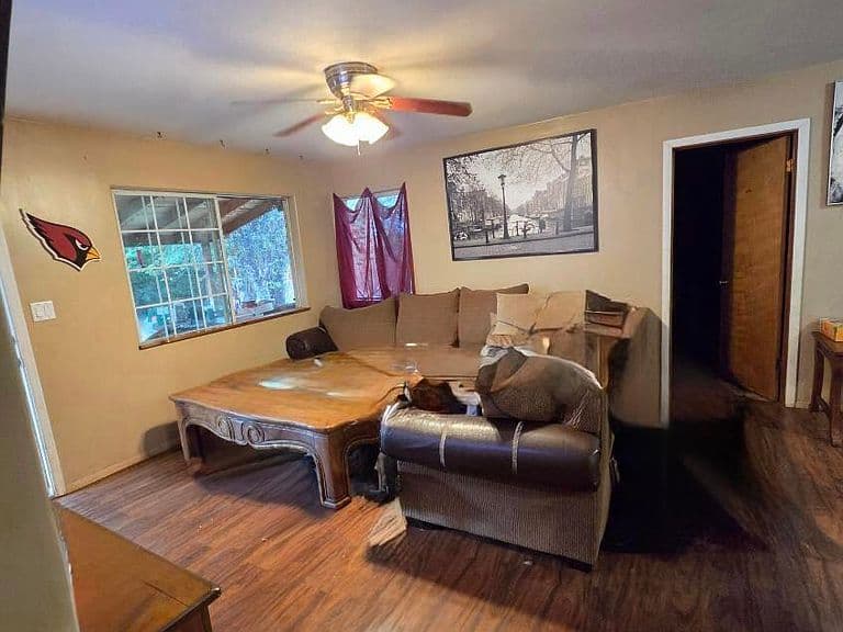 1317 S McCoy Dr photo 4