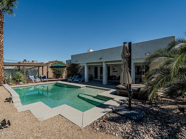 1691 Cactus Wren Dr photo 3