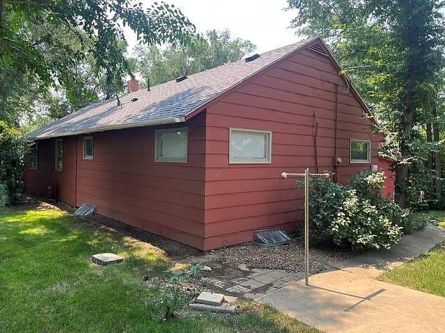 520 Edgar St photo 2