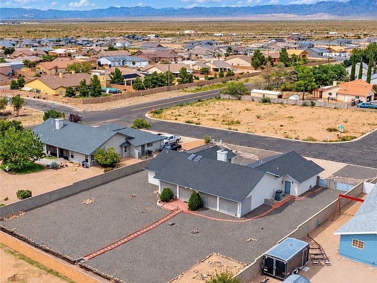 2747 Diamond Spur Street photo 4