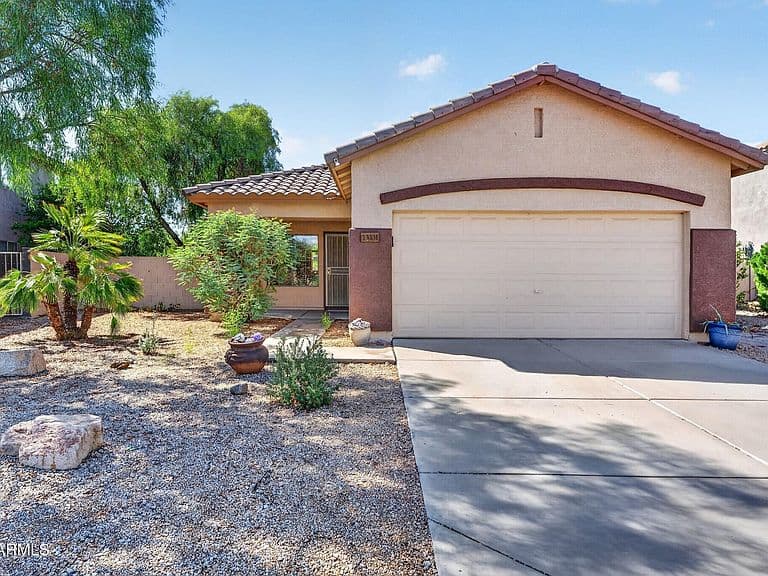 13331 W GELDING Drive photo 1