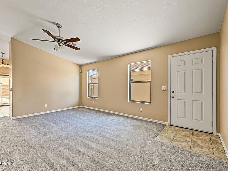 6642 E FLYNN Avenue photo 4