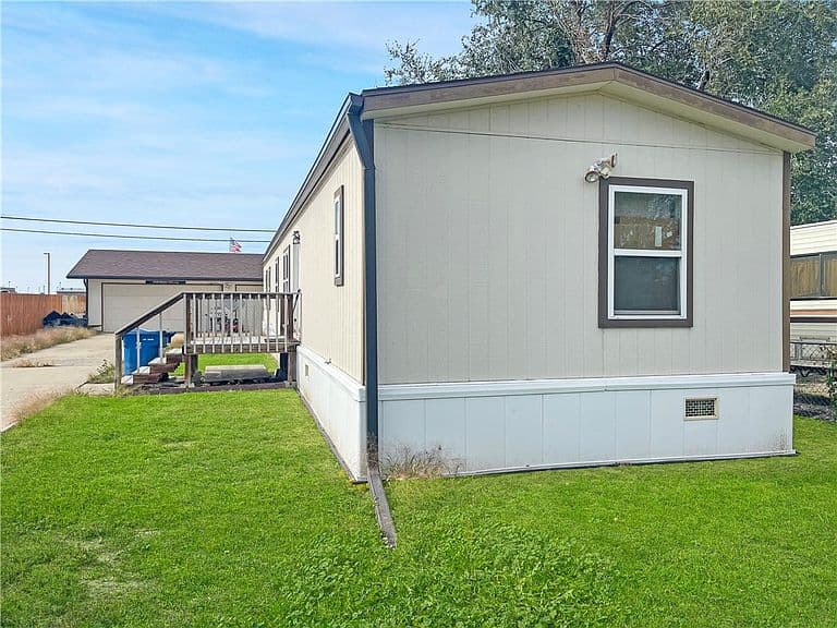 1016 Mirco Cir photo 1