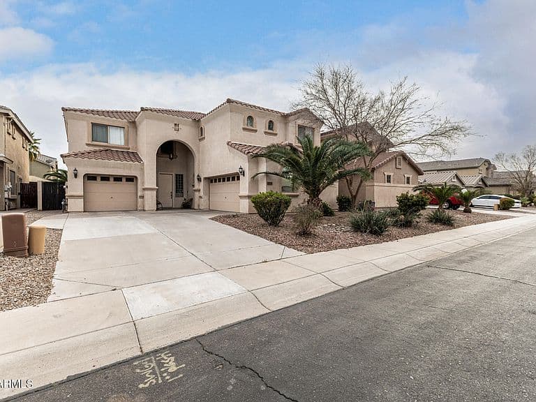 40729 W NOVAK Lane photo 1