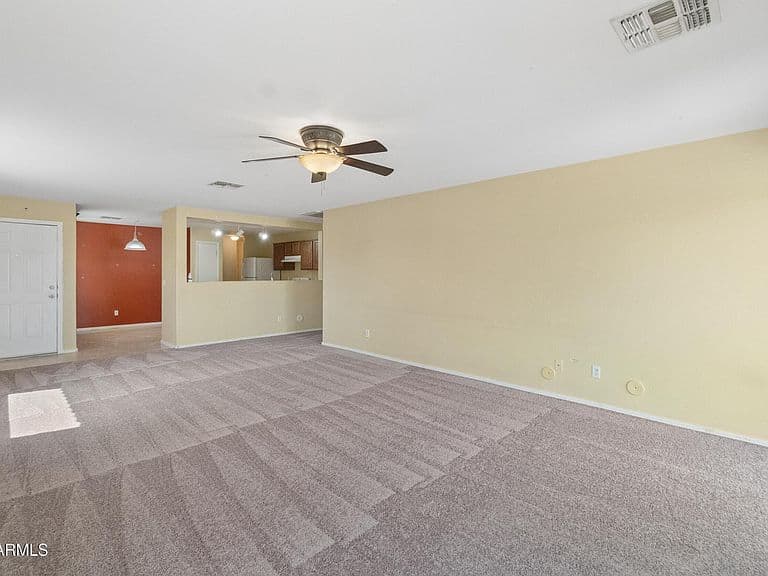 25740 W TWILIGHT Lane photo 1