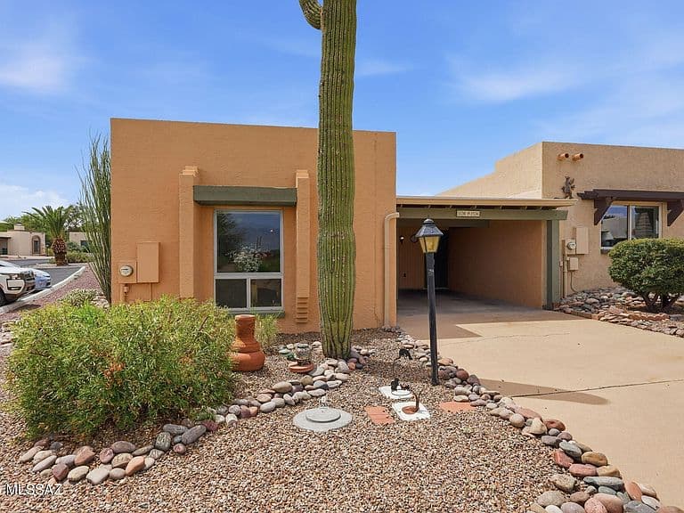 2876 S Calle Flamenco photo 1