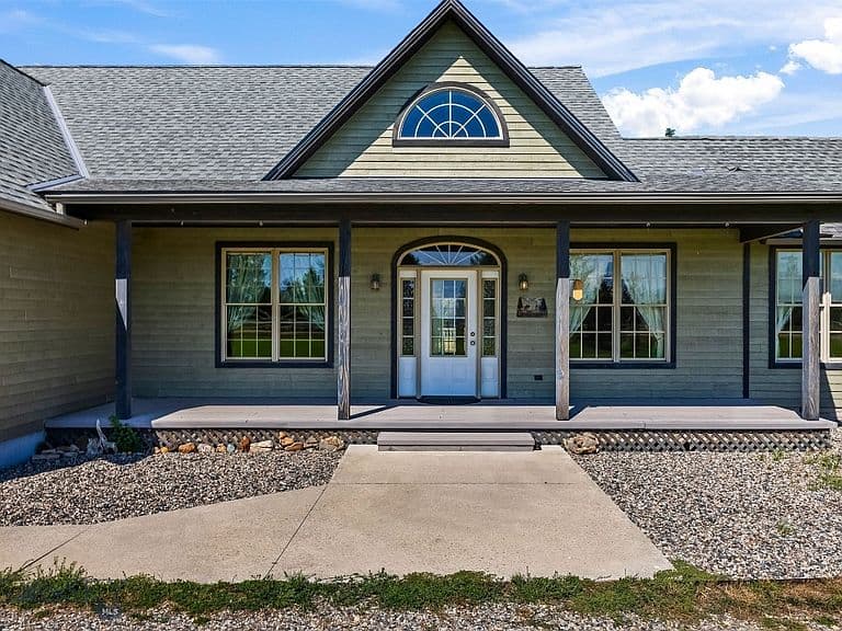 23 Coachman Ln photo 3