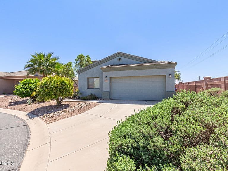 3973 W MUSTANG Court photo 2