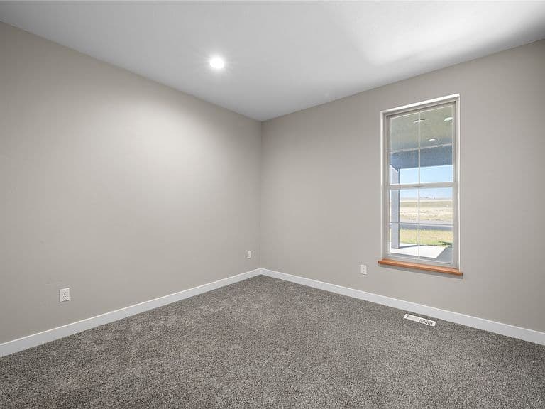 1002 Sagebrush Ln photo 5