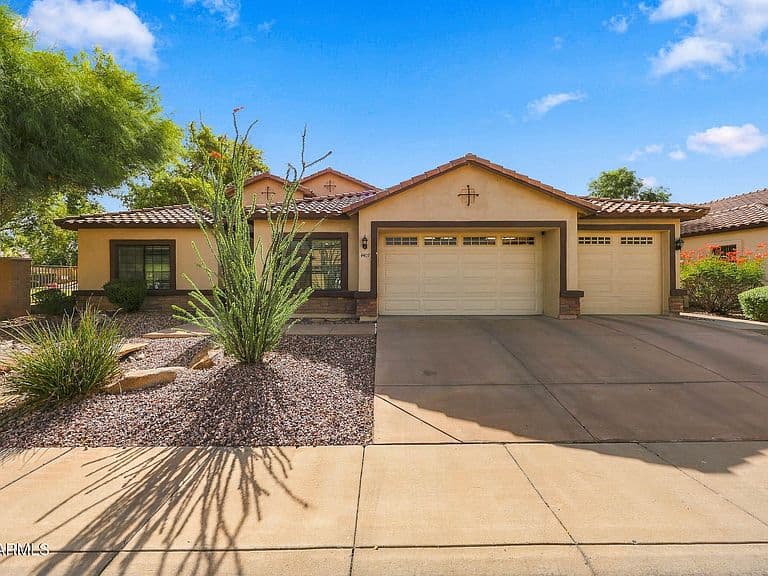 4407 W PEARCE Road photo 2