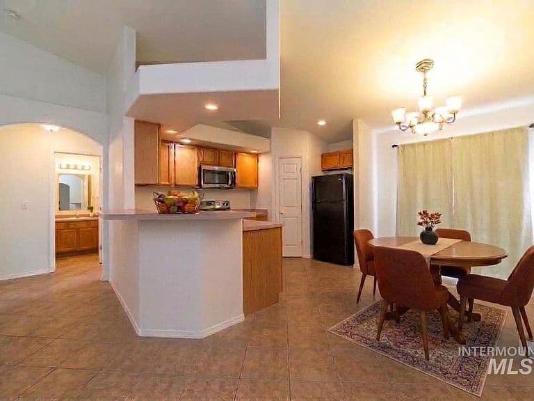 2107 W Habitat St photo 5