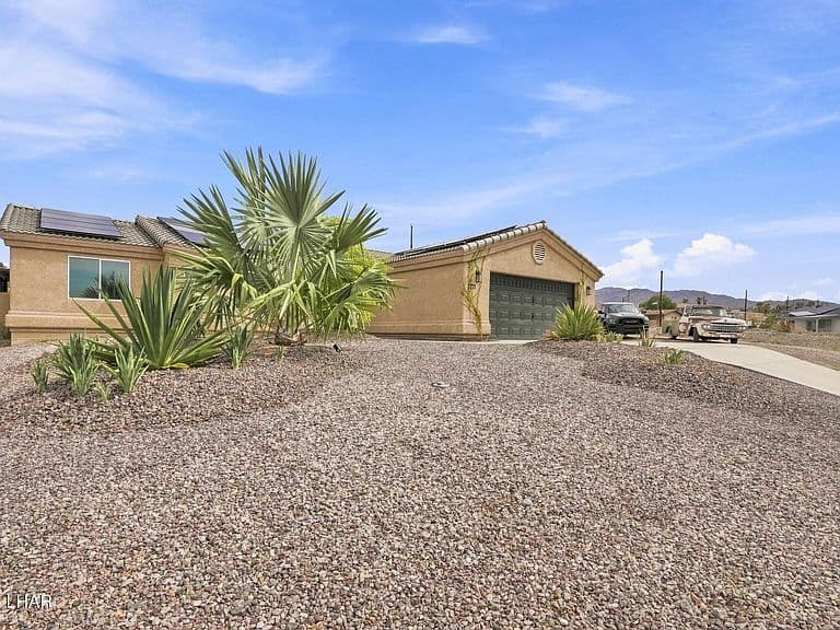 2771 Kiowa Blvd S photo 3