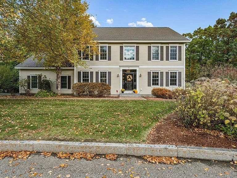 31 Samuel Drive photo 1
