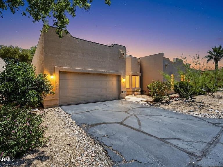 37204 N TRANQUIL Trail #24 photo 2