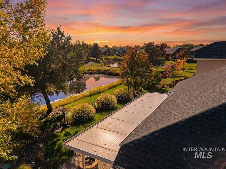 10187 W Purple Ash Dr photo 3