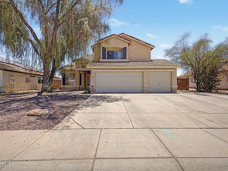 10405 W PRIMROSE Drive photo 1