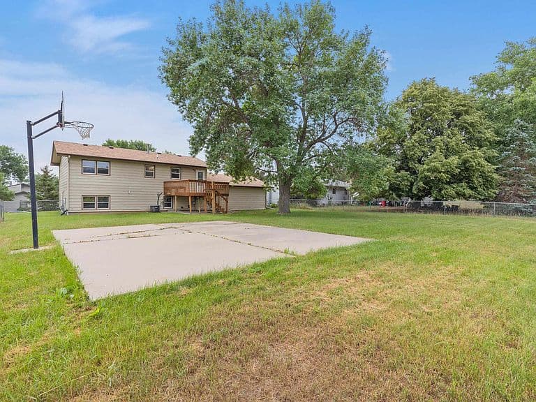 3601 Wisconsin Ave photo 4