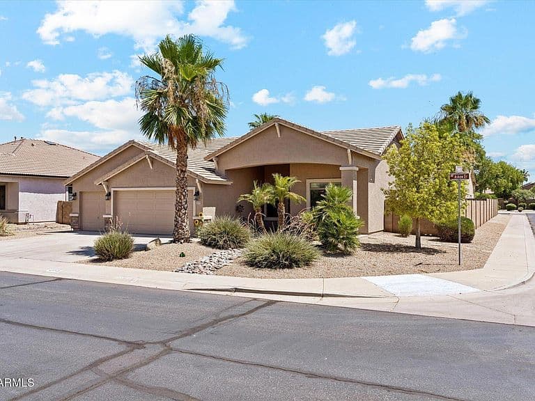 43249 W ASKEW Drive photo 2