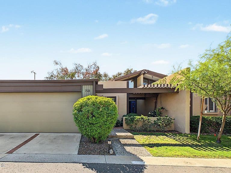 721 E GARDENIA Drive photo 3