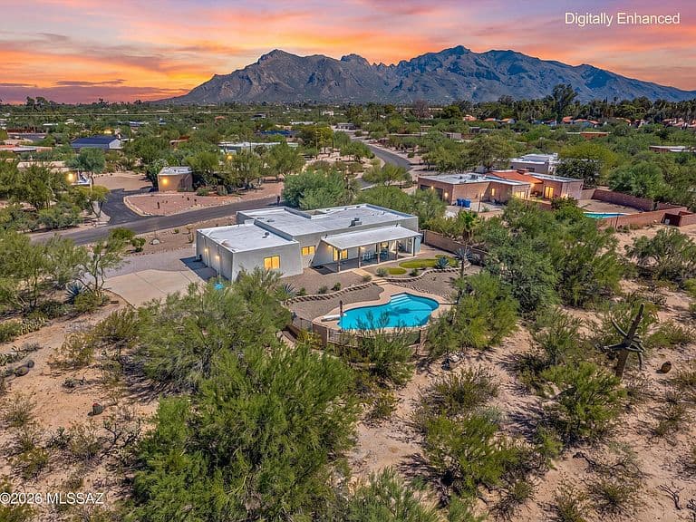 1141 W Sahara Palms Dr photo 1