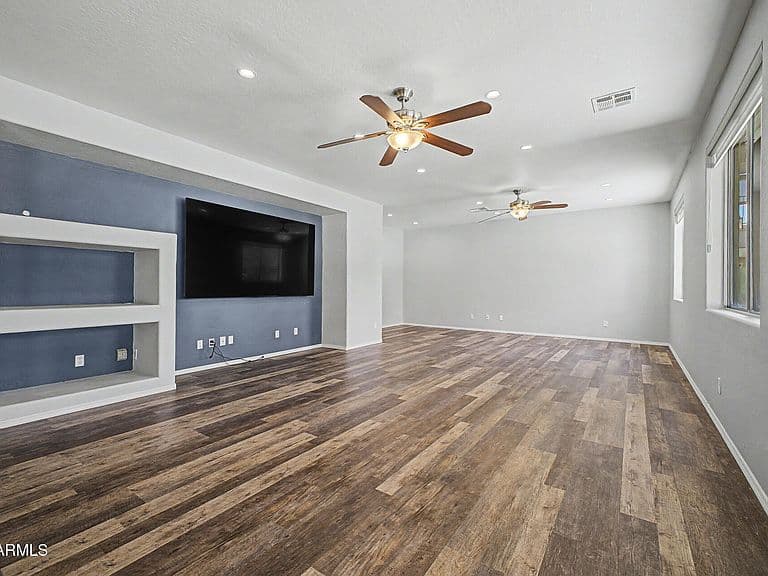14350 W CHOLLA Street photo 3