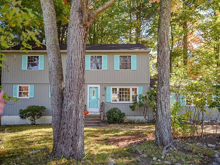 48 Briarcliff Drive photo 1