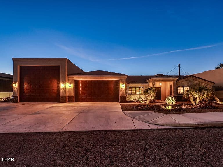 3701 Lost Dutchman Dr photo 1