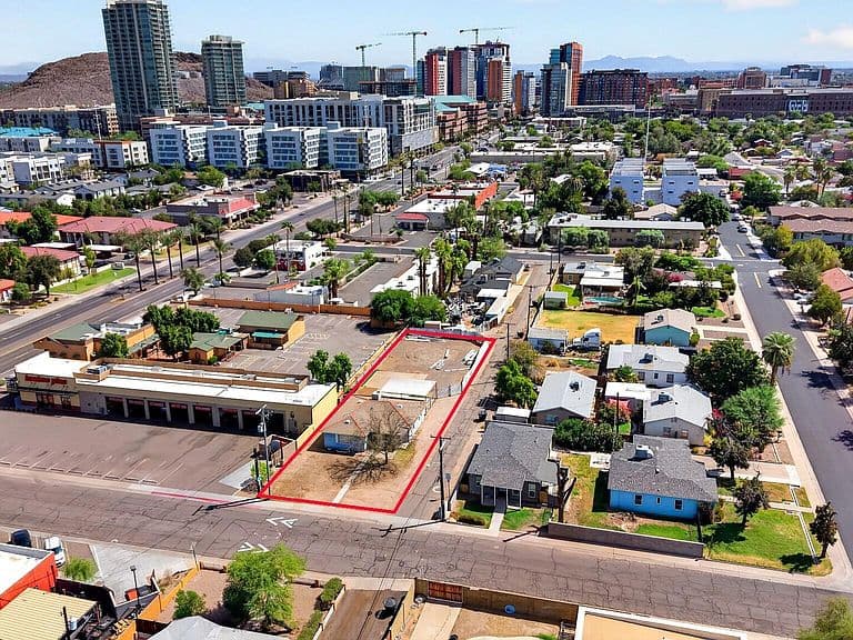 815 S ROOSEVELT Street photo 1