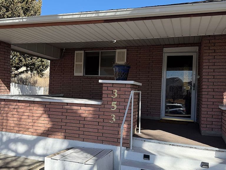 353 Virginia Cir photo 5