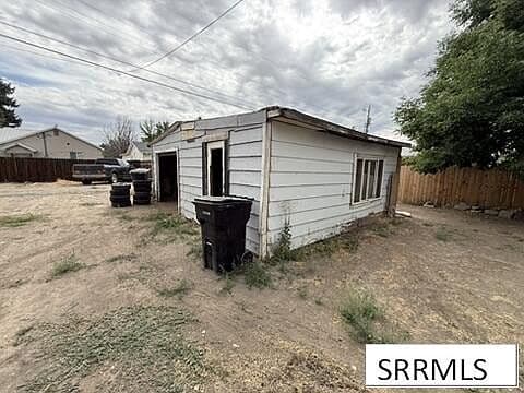 726 Colorado St photo 3