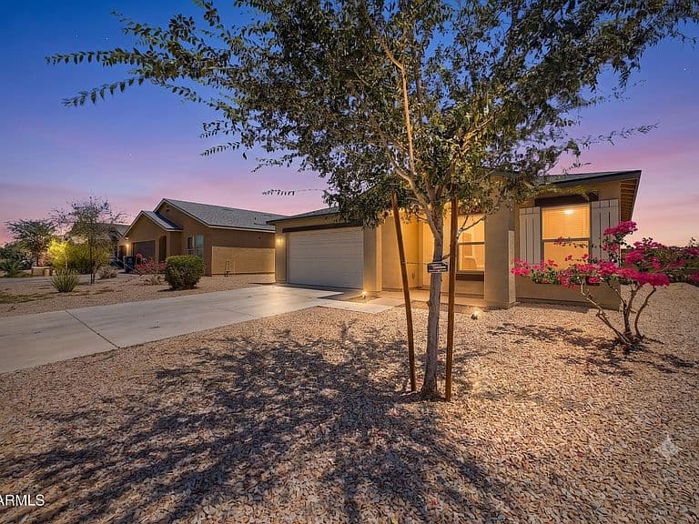 159 E IMPALA Place photo 3