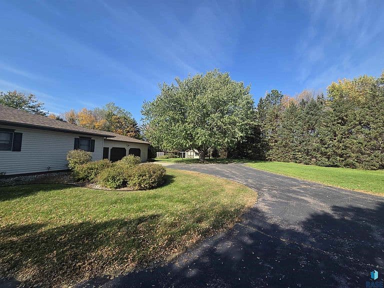 26459 459th Ave photo 1