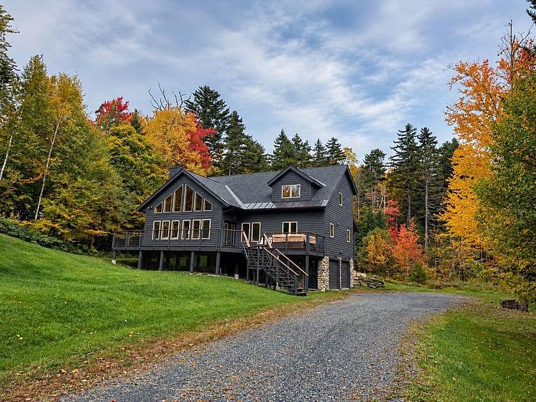 529 Coldbrook Road photo 1