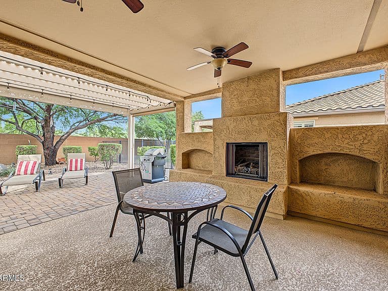 7337 W SILVER SPRING Way photo 3