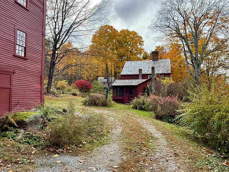 154 TYLER Road photo 3