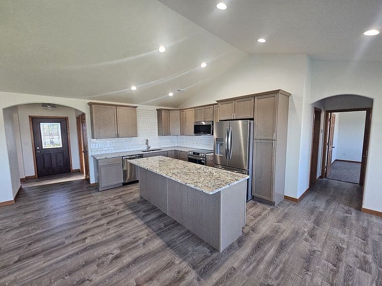 2323 Excalibur Way photo 4