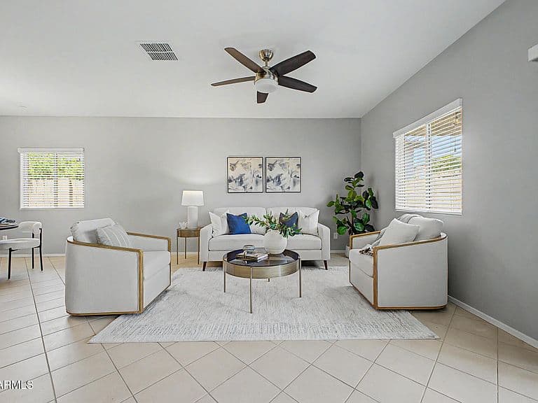 21232 W PALM Lane photo 4
