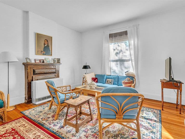 1006 Breckenridge St photo 5
